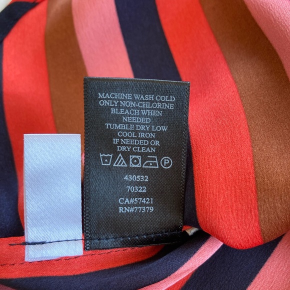Ann Taylor Red & Black Stripe Button Front Blouse Size Small - Picture 13 of 14